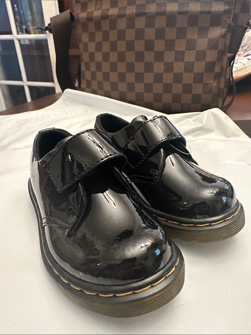 62 Brand New Dr Martens Kids Black Patent Leather Velcro Shoes